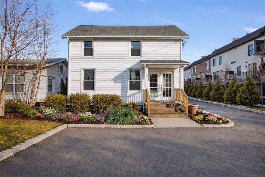 150 Bedford Rd, Armonk, NY for sale - Primary Photo - Image 1 of 4