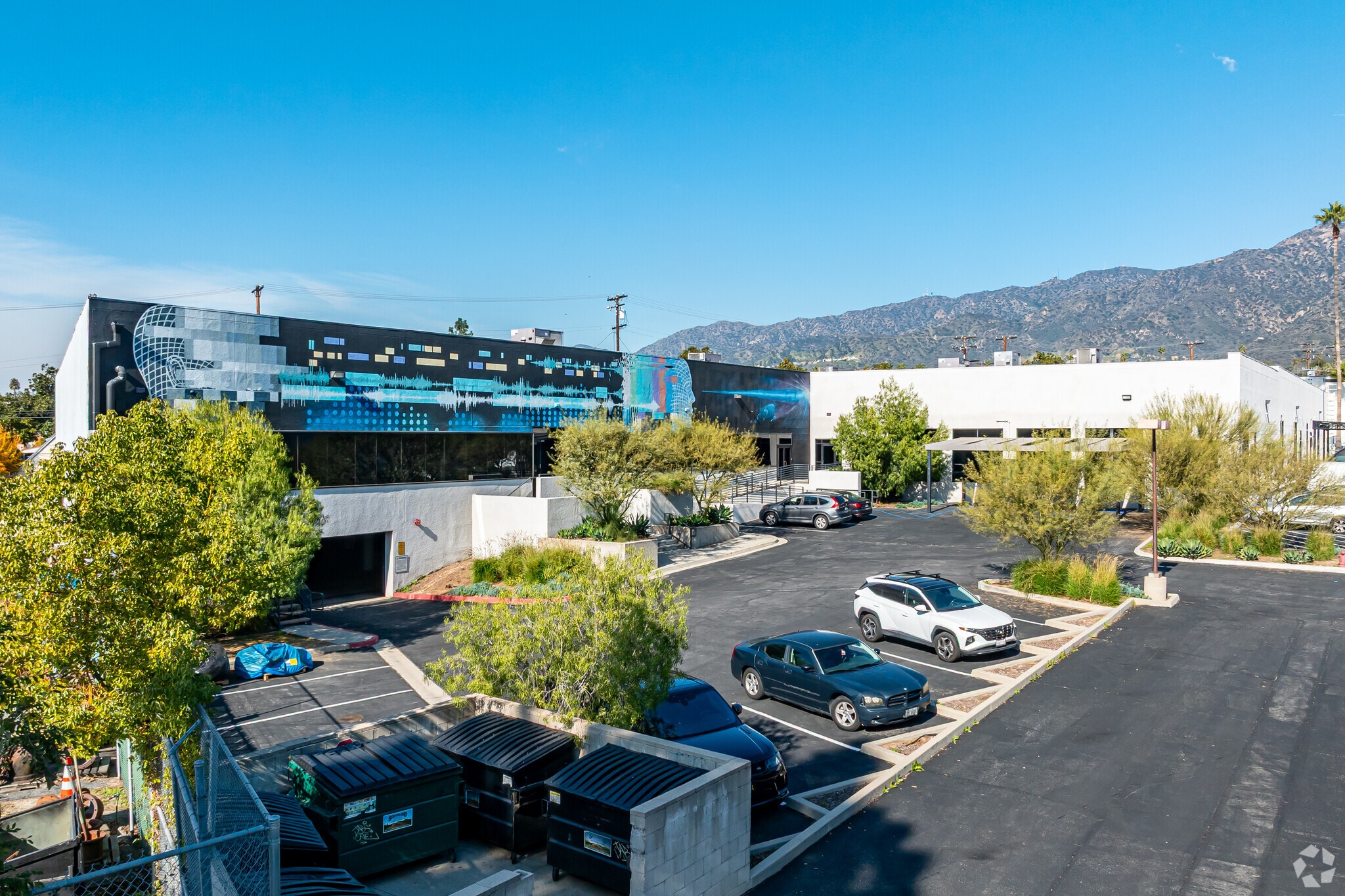 1011 Grandview Ave, Glendale, CA for sale Primary Photo- Image 1 of 5