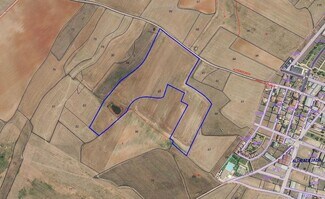 Plus de détails pour Terrain à louer