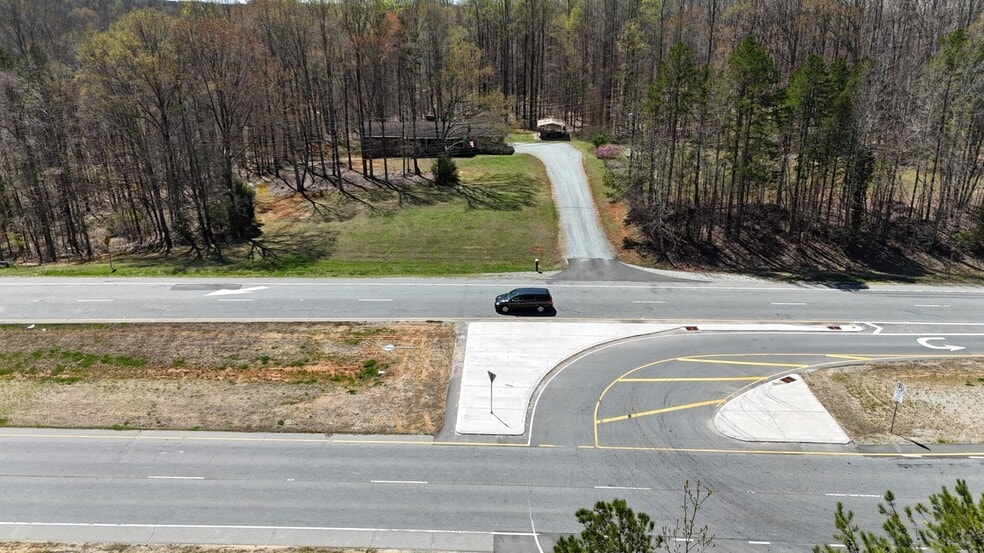 3864 E US Highway 64, Lexington, NC for sale - Building Photo - Image 1 of 8