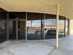 68327-68401 Hwy 111, Cathedral City, CA à louer Photo du bâtiment- Image 1 de 2