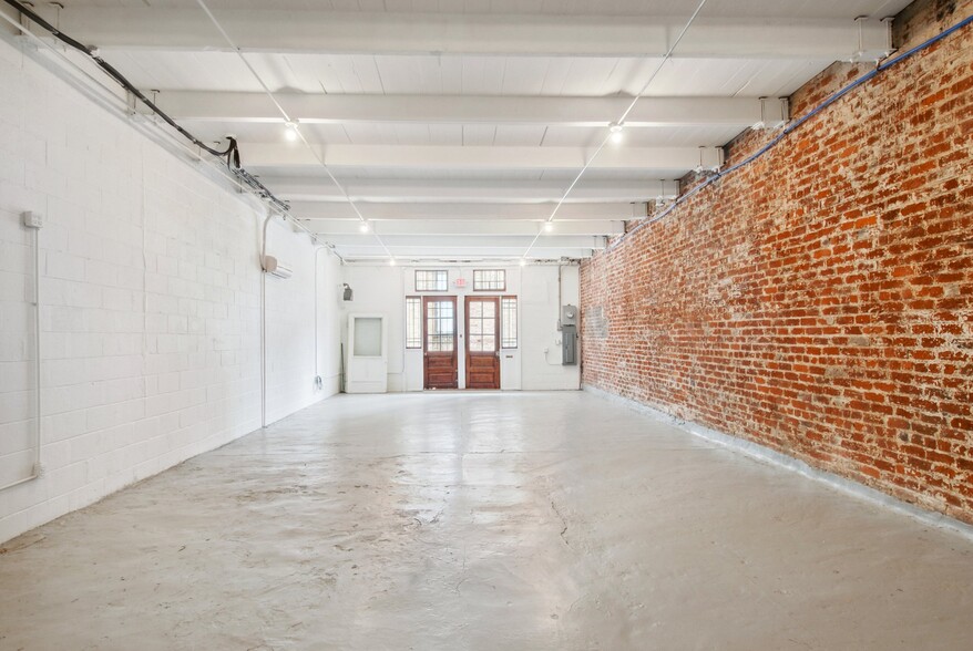 325 Andrew Higgins Dr, New Orleans, LA for lease - Interior Photo - Image 3 of 17