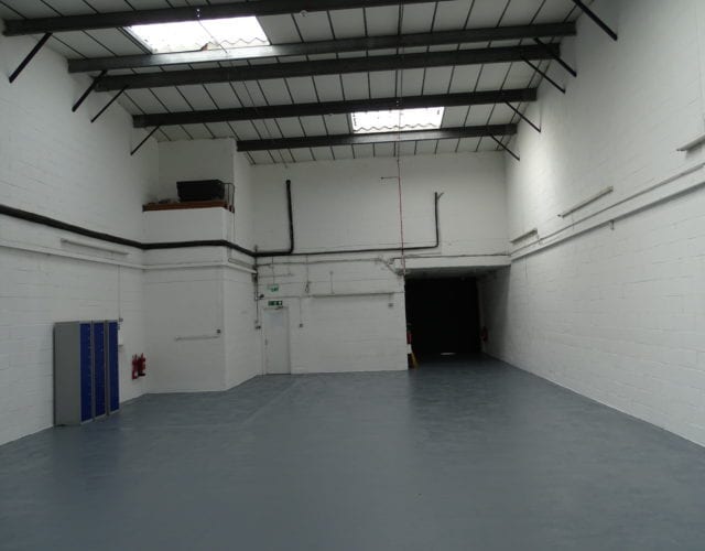 Lower Luton Rd, Harpenden for sale - Interior Photo - Image 3 of 3