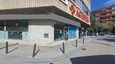 Commerce de détail dans Cornellà de Llobregat à louer Photo intérieure- Image 1 de 10