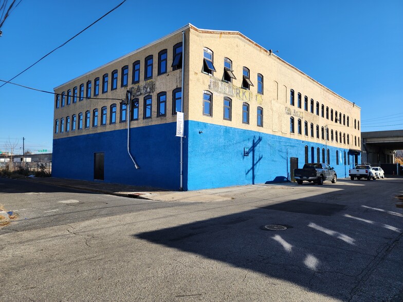 3445 Melvale Street, Philadelphia, PA for lease - Building Photo - Image 1 of 12