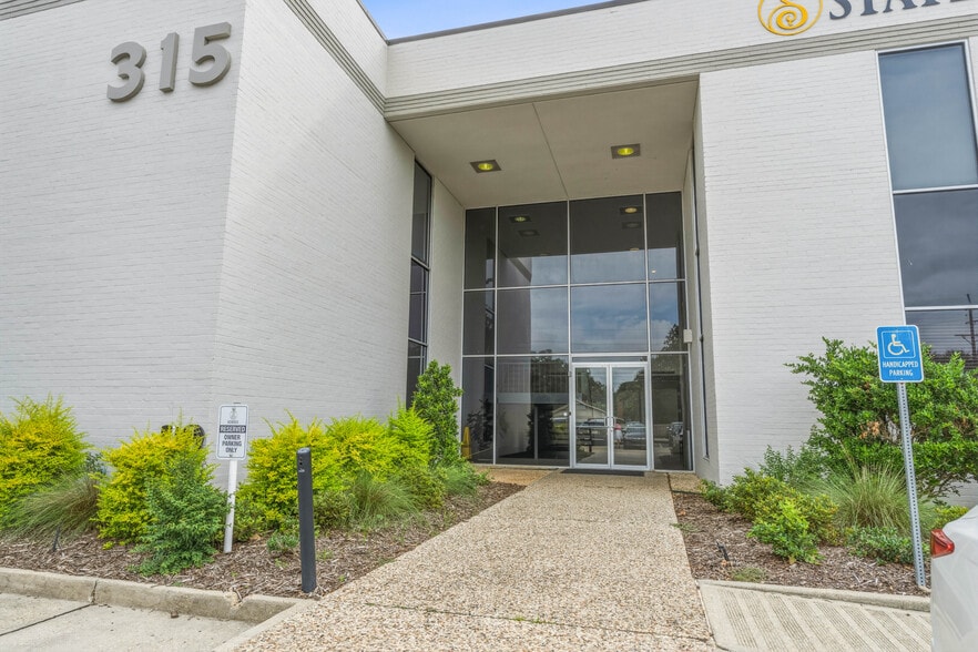 315 S College Rd, Lafayette, LA for lease - Building Photo - Image 2 of 10