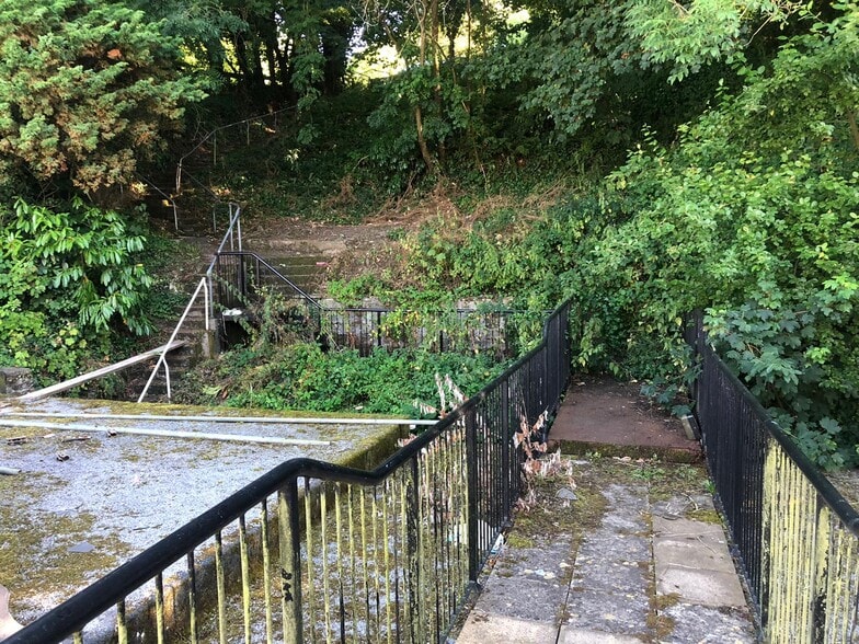 24 Fore St, Bodmin à vendre - Photo du bâtiment - Image 3 de 12