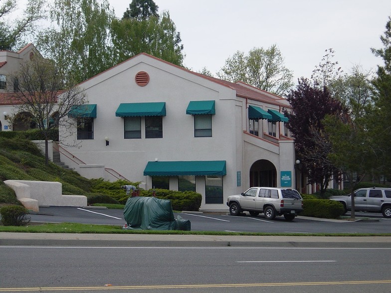 400-416 Auburn Folsom Rd, Auburn, CA for lease - Building Photo - Image 2 of 5