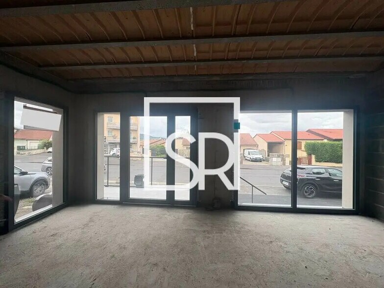 Bureau dans Cournon-d'Auvergne à louer - Photo intérieure - Image 3 de 11