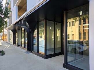 Plus de détails pour 7007 Romaine St, Los Angeles, CA - Bureau/Commerce de détail, Commerce de détail à louer