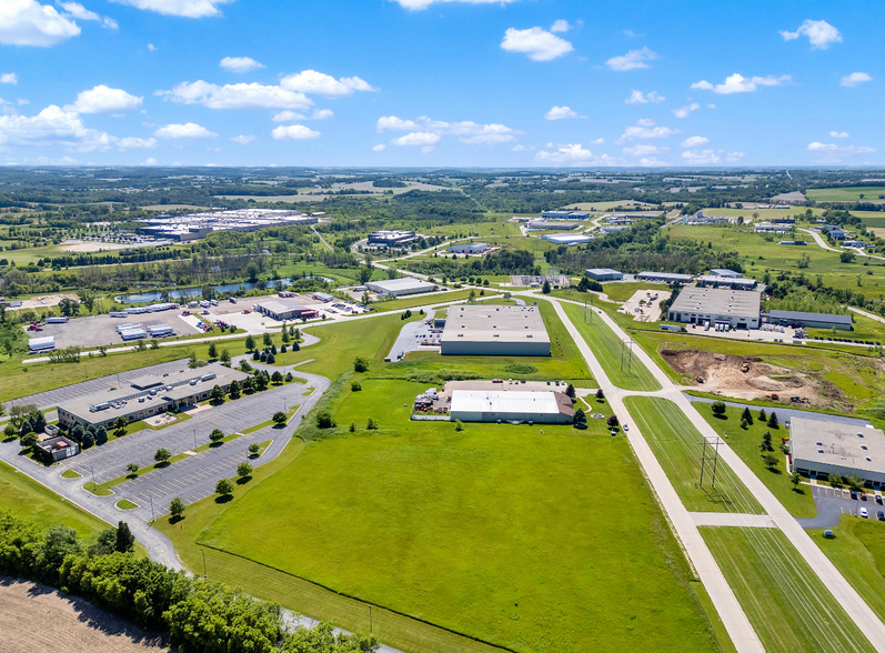 1650 Independence Ave, Hartford, WI for sale - Aerial - Image 2 of 4