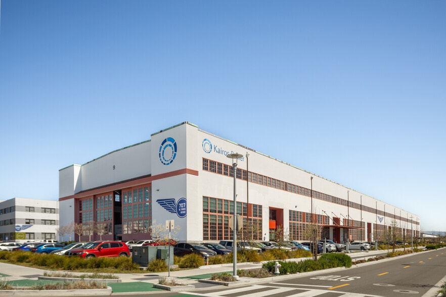 707 W Tower Ave, Alameda, CA for lease - Primary Photo - Image 1 of 5