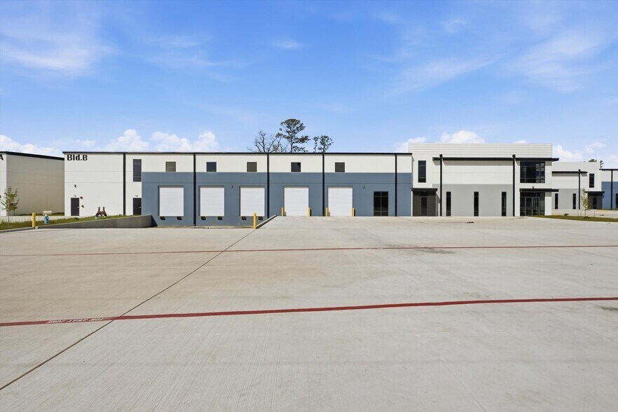 7933 Ley Rd, Houston, TX à louer - Photo du bâtiment - Image 2 de 25