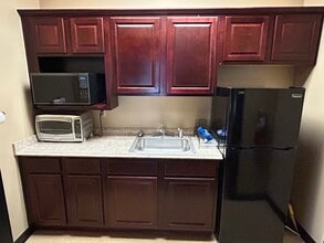 101 Forrest Crossing Blvd, Franklin, TN for lease Interior Photo- Image 1 of 4