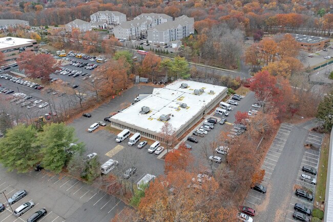 More details for 39 Lindeman Dr, Trumbull, CT - Office for Sale