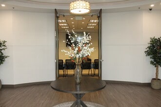 2012 Corporate Ln, Naperville, IL for lease Interior Photo- Image 2 of 9