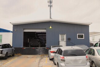 Plus de détails pour 117 Commercial St, Garland, TX - Industriel à vendre