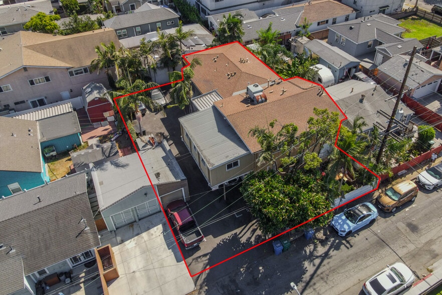 3622 E 11th St, Long Beach, CA à vendre - Photo du bâtiment - Image 3 de 13
