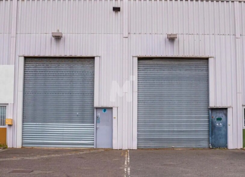 Flex in Bondoufle for lease - Building Photo - Image 3 of 6