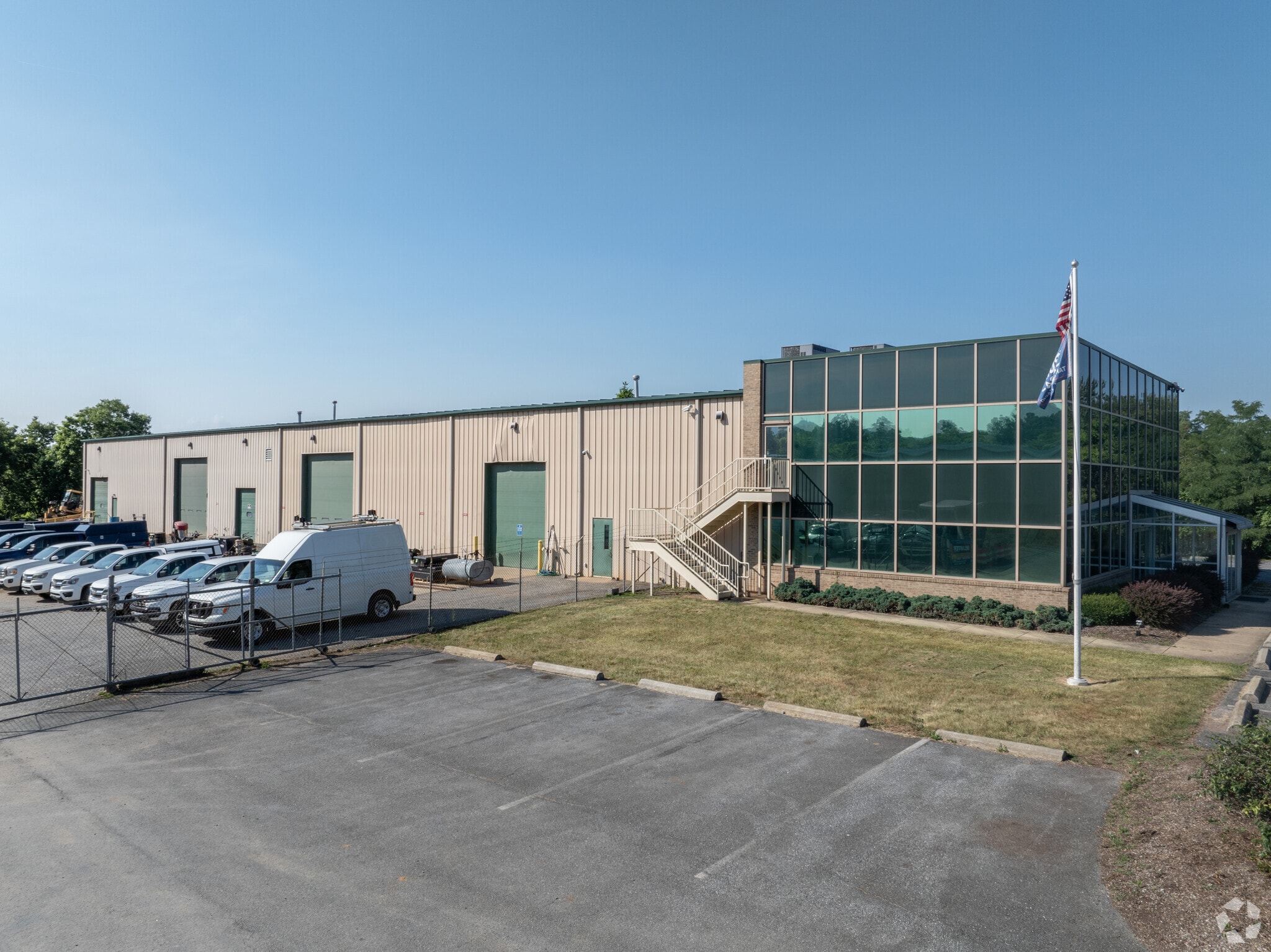 2 Creamery Way, Emmitsburg, MD à louer Photo du bâtiment- Image 1 de 21