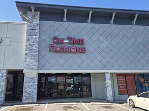 64-74 Blanding Blvd, Orange Park, FL for lease Building Photo- Image 2 of 2