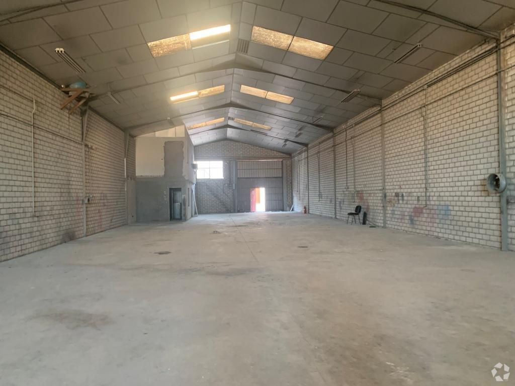 Calle Aranjuez portefeuille de 2 propriétés à vendre sur LoopNet.ca Photo principale- Image 1 de 3