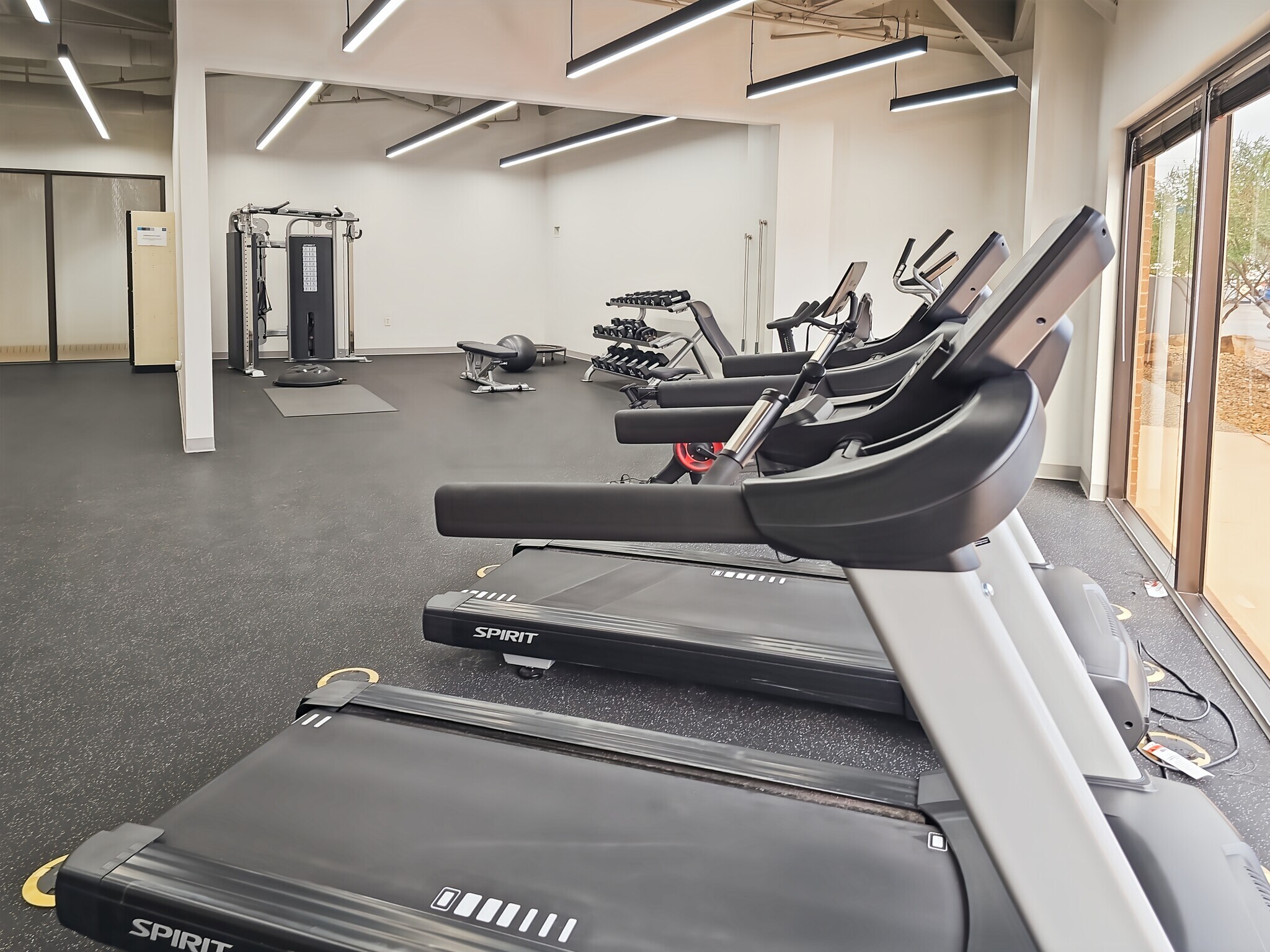 8940 Fourwinds Dr, San Antonio, TX à louer Photo du bâtiment- Image 1 de 12