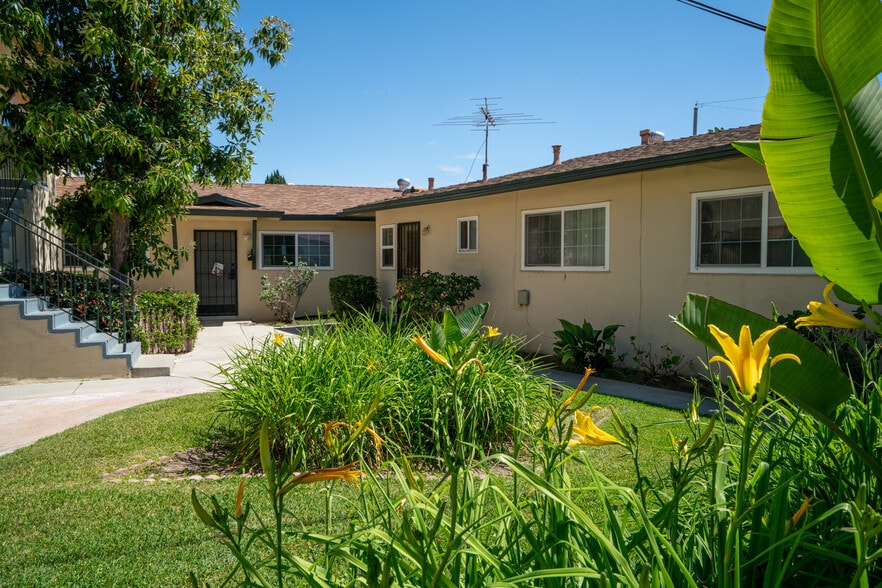 9661-9671 Maureen Dr, Garden Grove, CA à vendre - Photo du bâtiment - Image 3 de 19