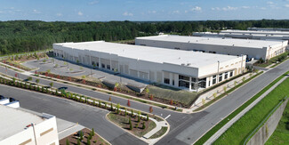 Plus de détails pour 10812 Bryton Corporate Center Dr, Huntersville, NC - Industriel/Logistique à louer