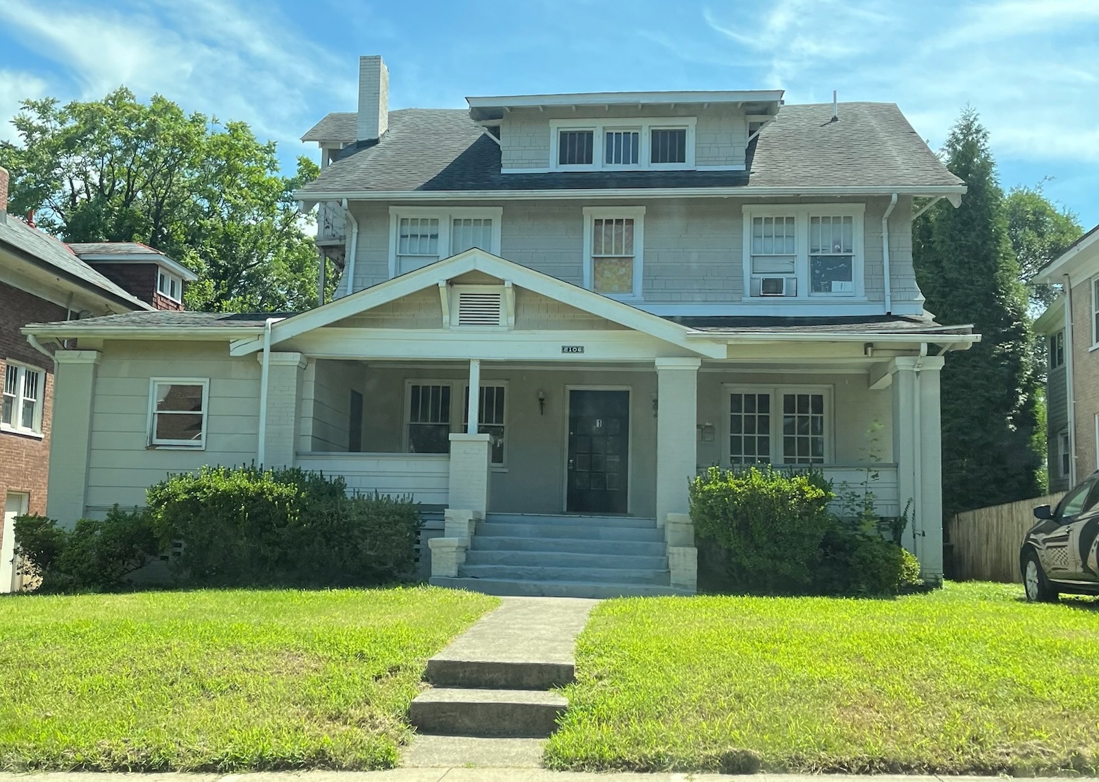 2106 Westover Ave SW, Roanoke, VA for sale Primary Photo- Image 1 of 16