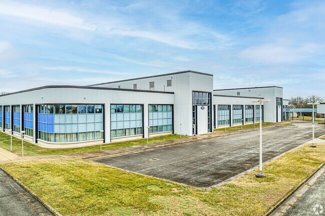 Plus de détails pour 5000 Northfield Ln, Spring Hill, TN - Spécialité à vendre