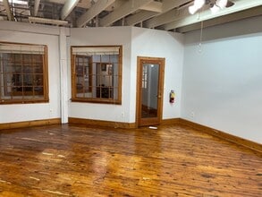 470 N Clayton St, Lawrenceville, GA for lease Interior Photo- Image 1 of 2