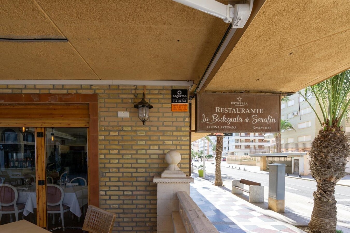 Elche, ALI 03195 - Unit - -  - Interior Photo - Image 1 of 18