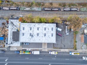 665 Commercial Ave, Garden City, NY - AERIAL map view - Image1