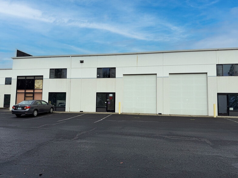 5070 NE 59th Ave, Hillsboro, OR for lease - Building Photo - Image 1 of 2