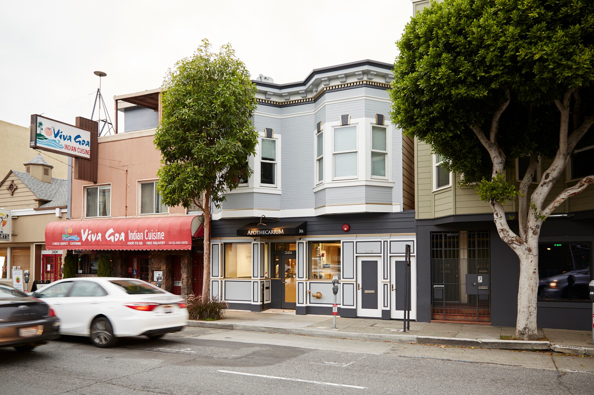 2412-2414 Lombard St, San Francisco, CA à vendre Photo du bâtiment- Image 1 de 8