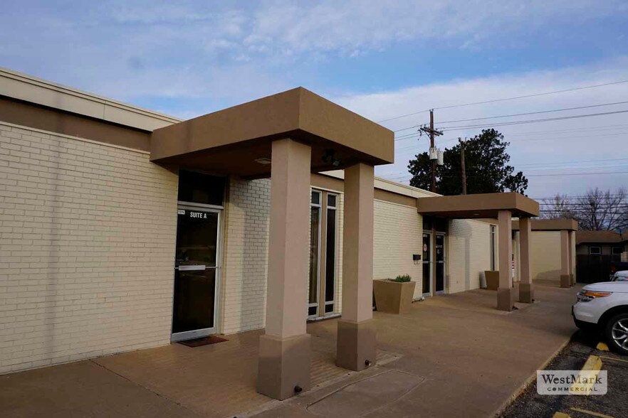 3004-3008 50th St, Lubbock, TX for lease - Building Photo - Image 1 of 1