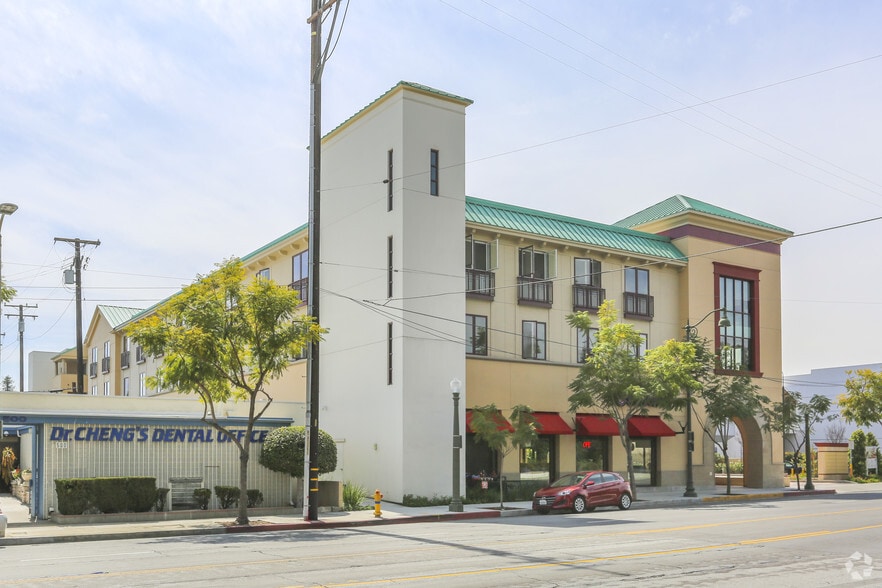 416-418 E Las Tunas Dr, San Gabriel, CA for lease - Building Photo - Image 2 of 30