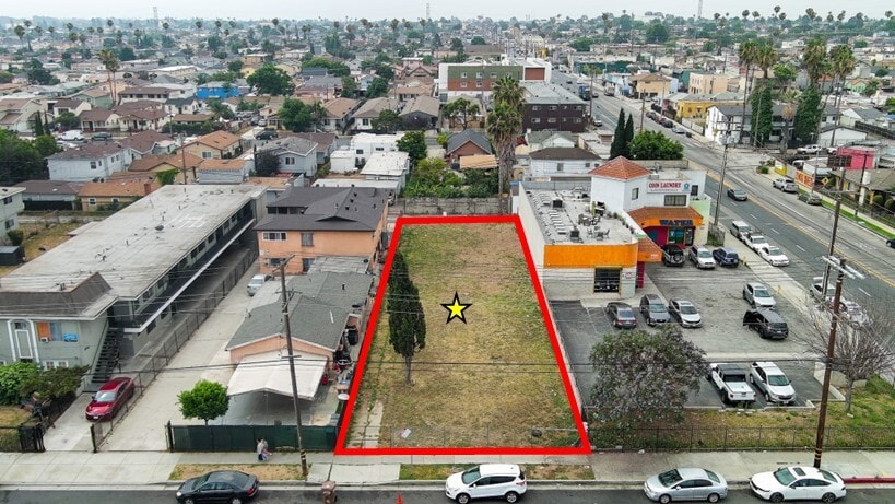 1346 W 93rd St, Los Angeles, CA à vendre Photo du bâtiment- Image 1 de 7