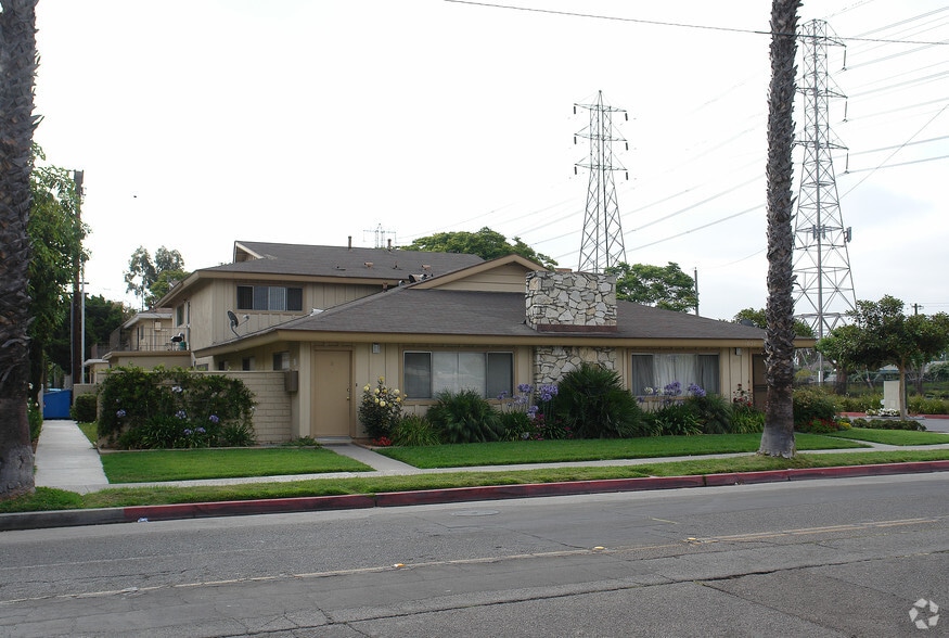 1630 S 9th St, Anaheim, CA for sale - Building Photo - Image 2 of 2