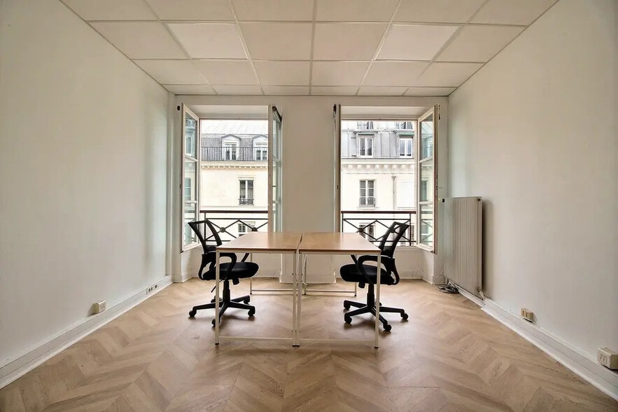 Office in Paris for lease - Interior Photo - Image 3 of 5