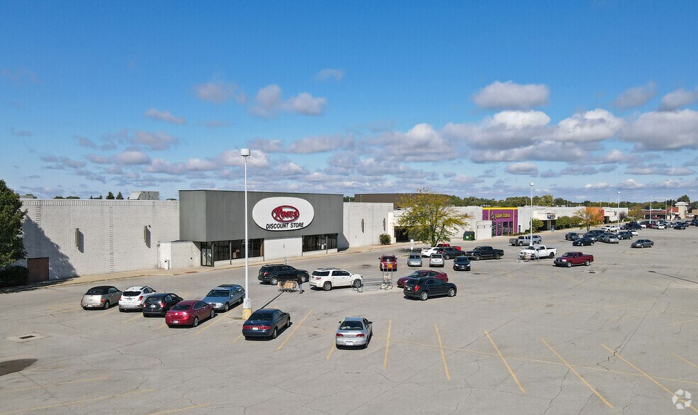1129 N Baldwin Ave, Marion, IN à louer - Photo principale - Image 1 de 10