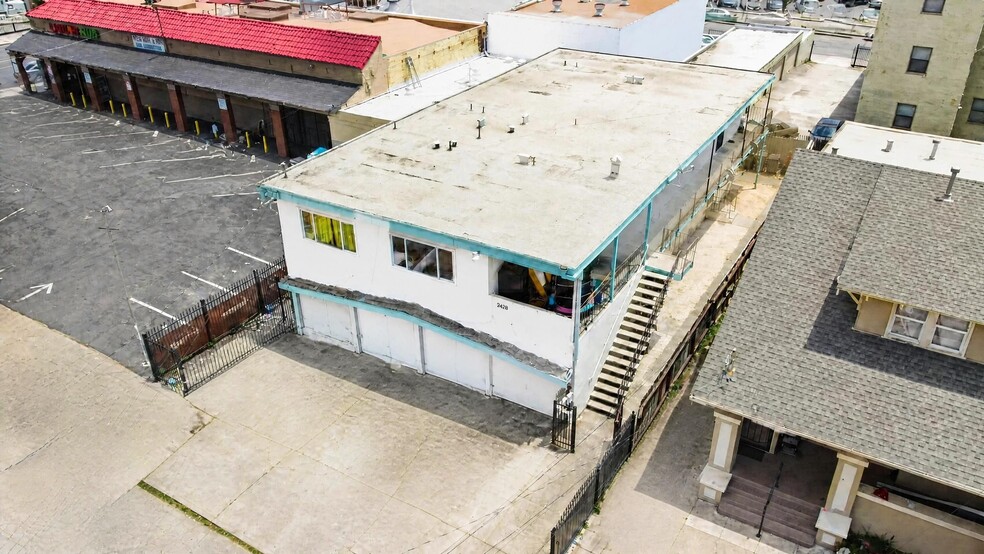 2426 57th Ave, Oakland, CA for sale - Building Photo - Image 1 of 14