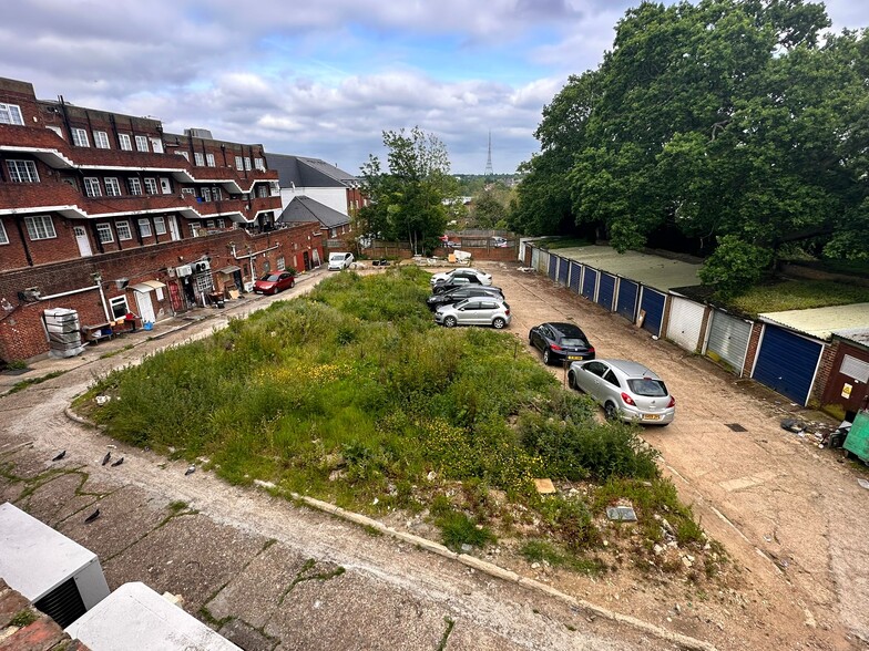 Rear of Crown Point Beulah Hill, London for sale - Building Photo - Image 2 of 9