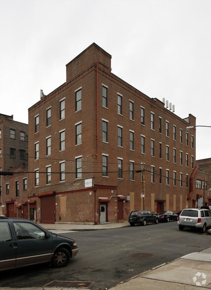 363-371 Rider Ave, Bronx, NY for sale - Building Photo - Image 2 of 14