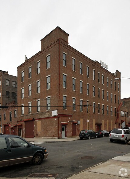 363-371 Rider Ave, Bronx, NY à vendre - Photo du bâtiment - Image 2 de 14