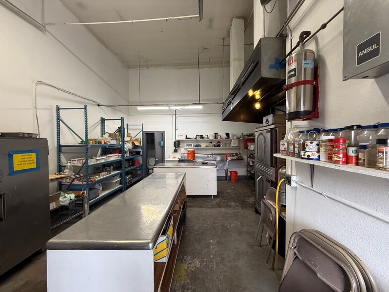 1213 Cascade Dr, Twisp, WA for sale - Building Photo - Image 2 of 11