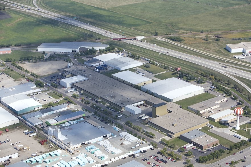 1301 39th St N, Fargo, ND à louer - Aérien - Image 3 de 3