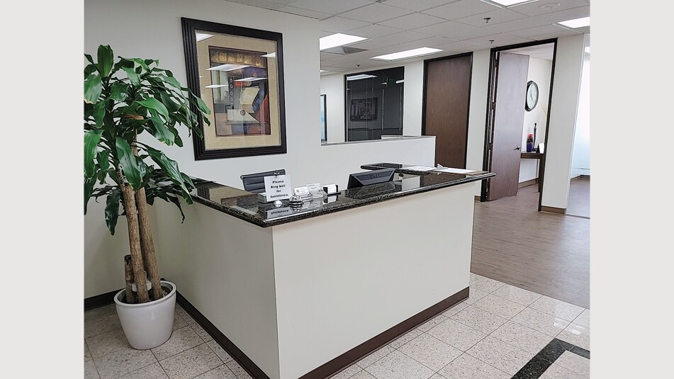 3250 Wilshire Blvd, Los Angeles, CA à louer - Photo intérieure - Image 2 de 8