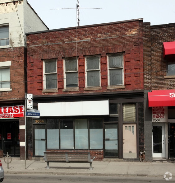 2004 Queen St E, Toronto, ON à vendre - Photo du bâtiment - Image 3 de 6